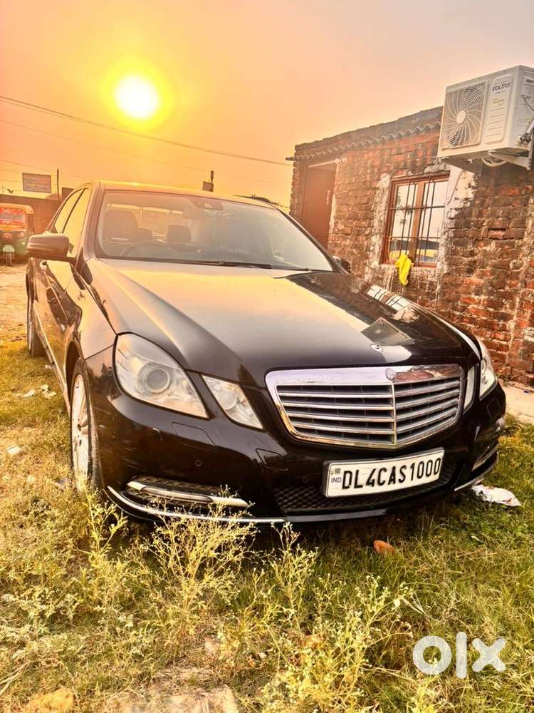 Mercedes-benz Luxury 2012 Car