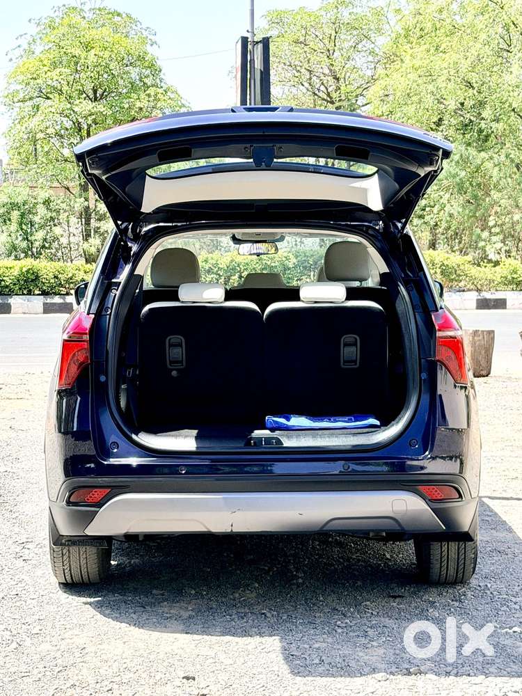 Mahindra Xuv700 2.2 Ax 7 Diesel At Str, 2022, Diesel