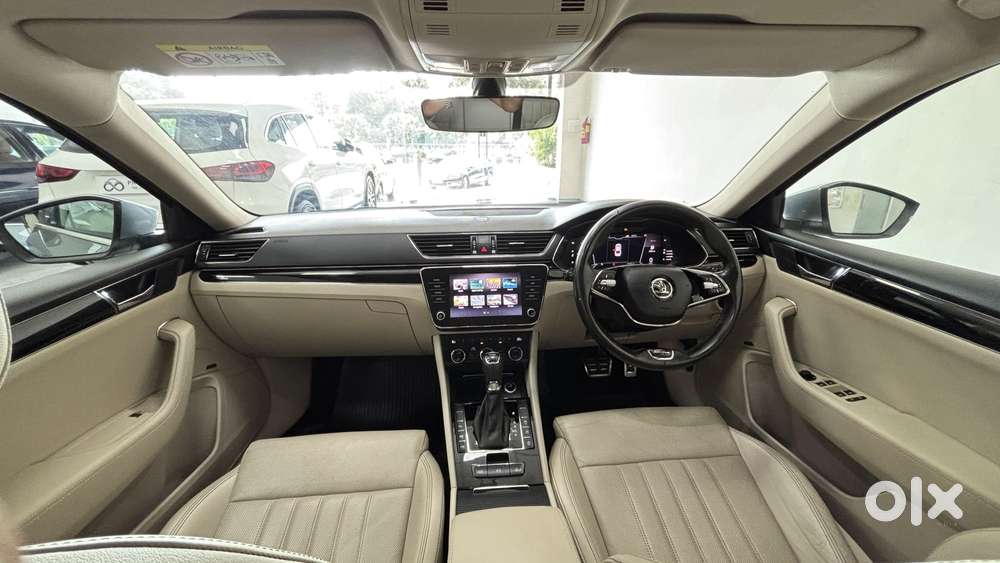 Skoda Superb 2.0 Tsi At L&k, 2021, Petrol