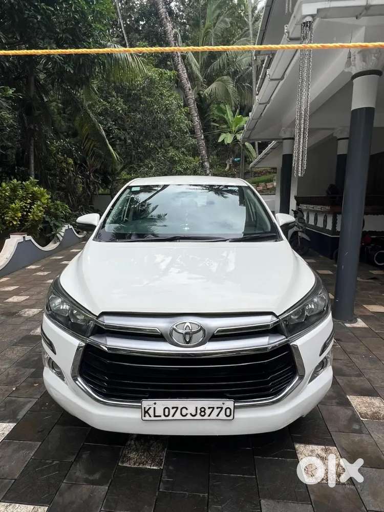 Toyota Innova Crysta 2.4 Diesel 2017