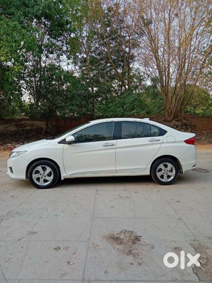 Honda City V Mt Exclusive, 2015, Petrol