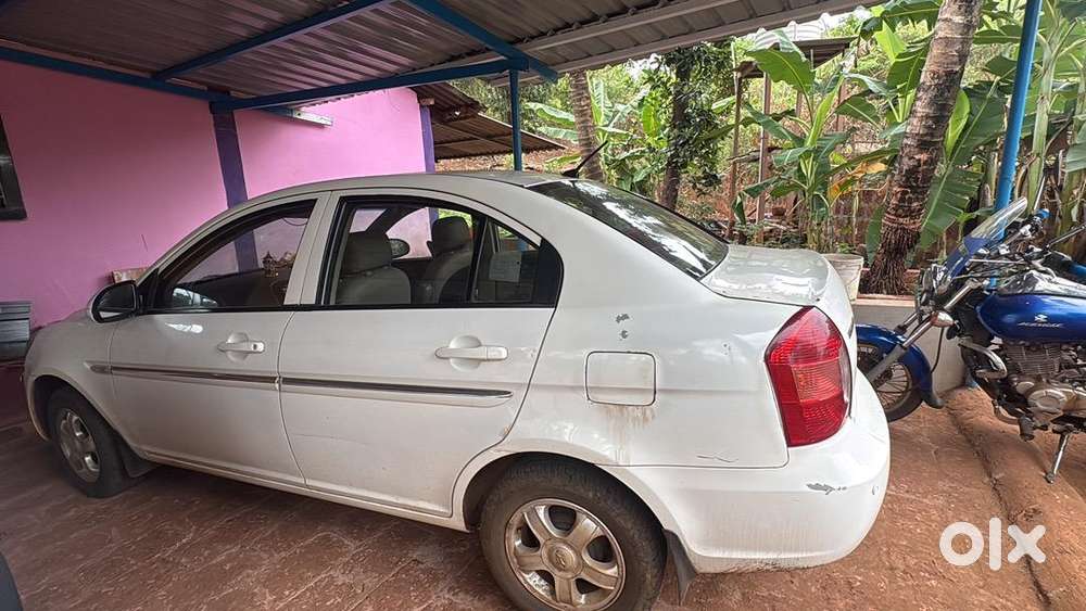 Hyundai Verna 2010 Petrol Well Maintained