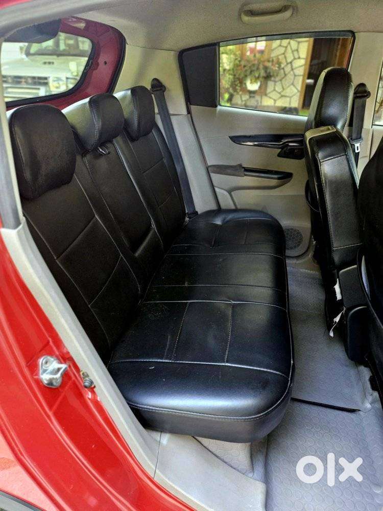 Mahindra Kuv 100 Mahindra-kuv-100-d75-k8, 2016, Diesel