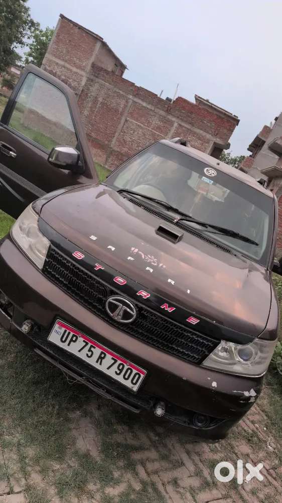 Tata Safari 2014 Diesel 170 Km Driven