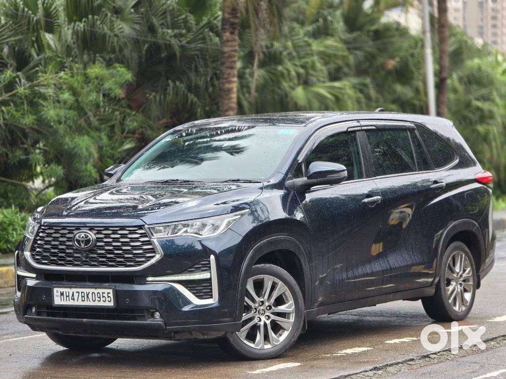 Toyota Innova Hycross 2.0 Zx (o) Hybrid 7 Str, 2023, Petrol