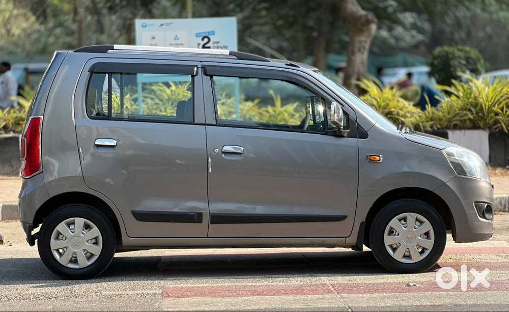 2014 Wagon R Lxi Cng  60k Km  Touchscreen + Camera  Premium Interio