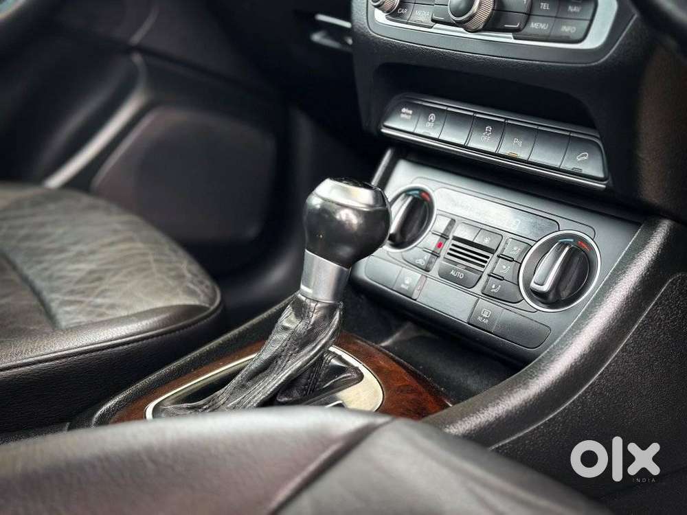 Audi Q3 30 Tfsi S Tronic, 2018, Petrol