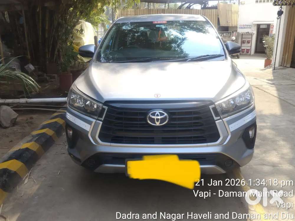 Toyota Innova Crysta 2022 Diesel 120000 Km Driven