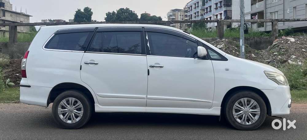 Toyota Innova 2.5 G (diesel) 7 Seater, 2015, Diesel