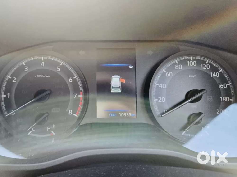 Toyota Innova Hycross, 2026, Petrol