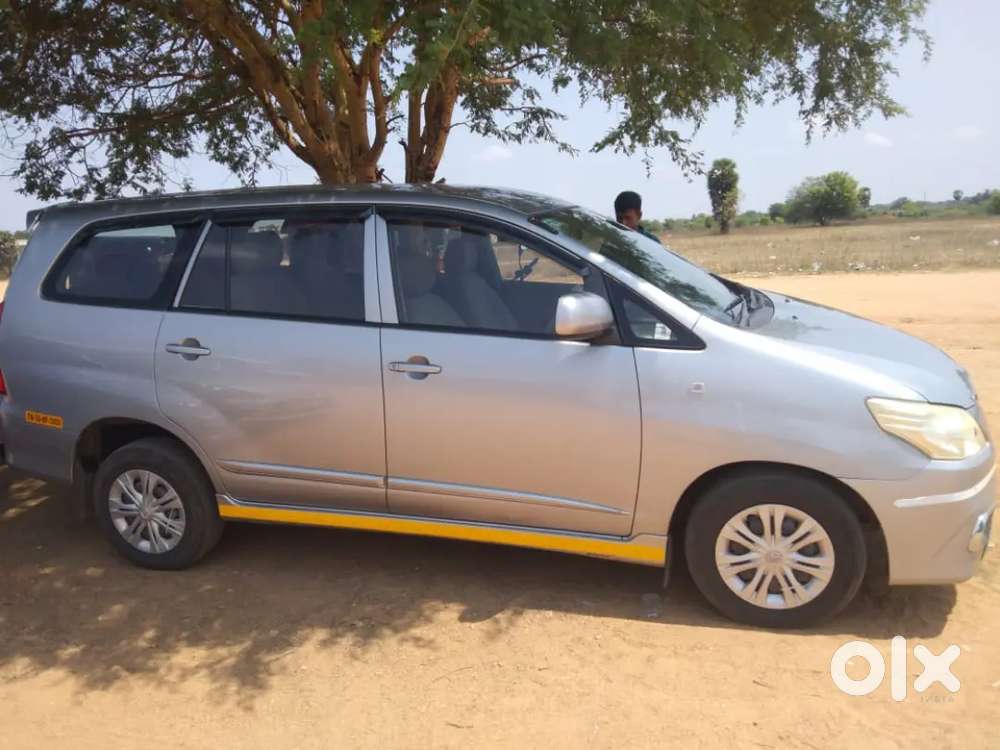 Toyota Innova 2.5 Gx 2015