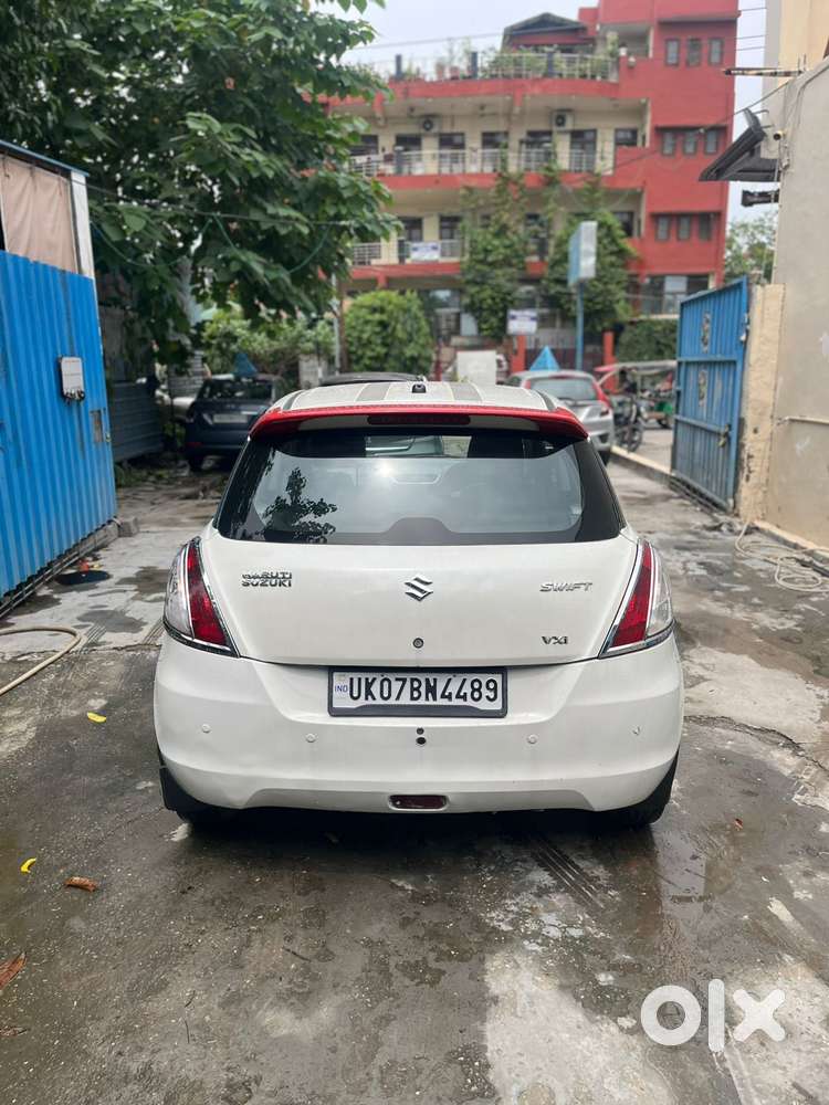 Maruti Suzuki Swift Vxi + Manual, 2016, Petrol