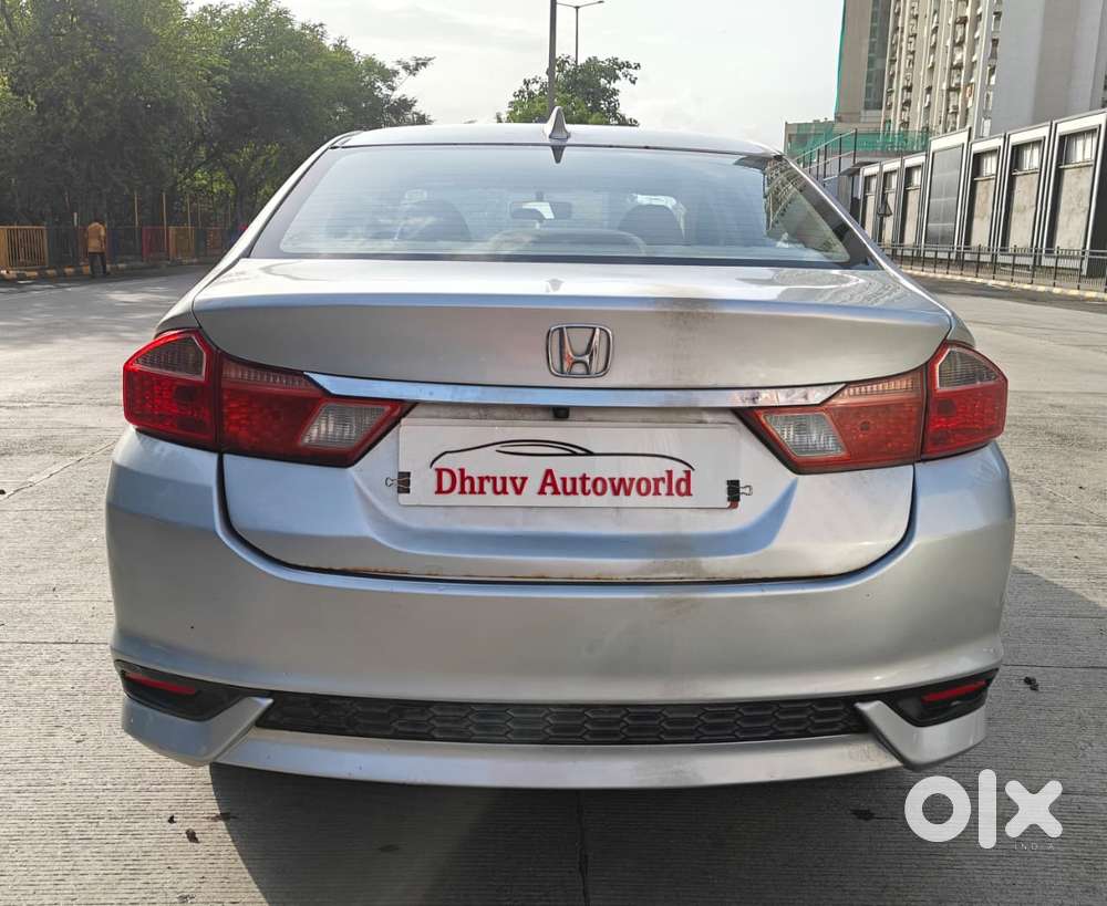 Honda City I-vtec V, 2018, Petrol