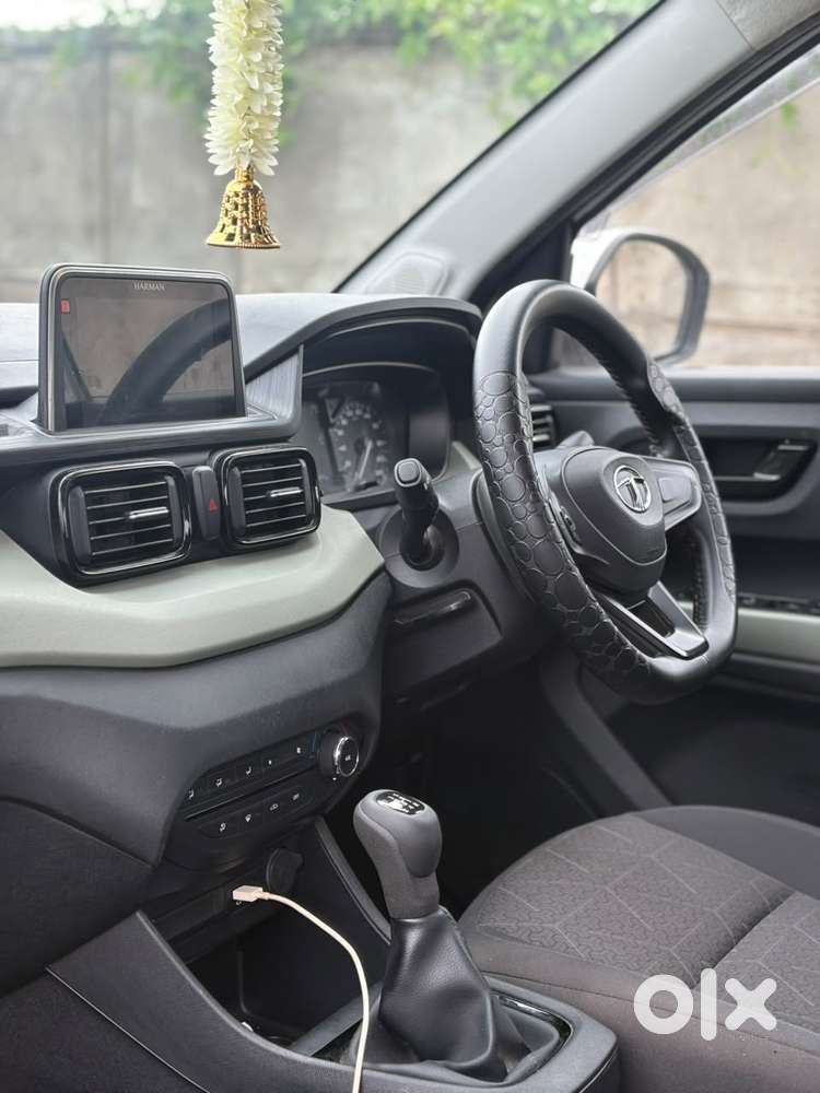 Tata Punch Pure, 2022, Petrol