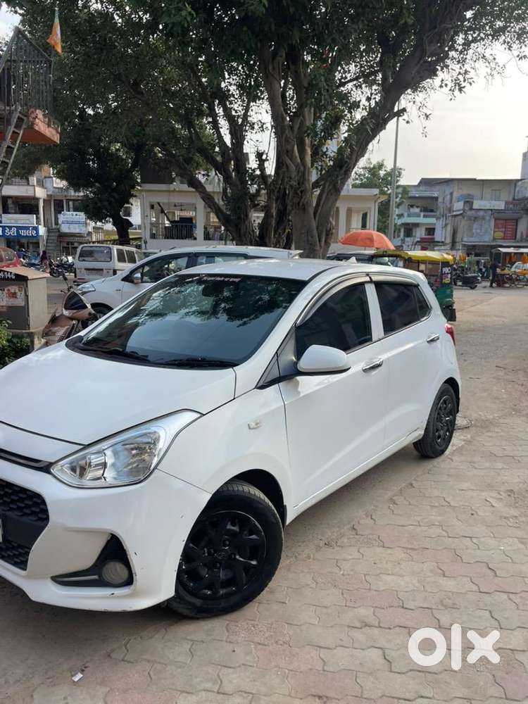 Hyundai Grand I10 2018 Petrol Well Maintained