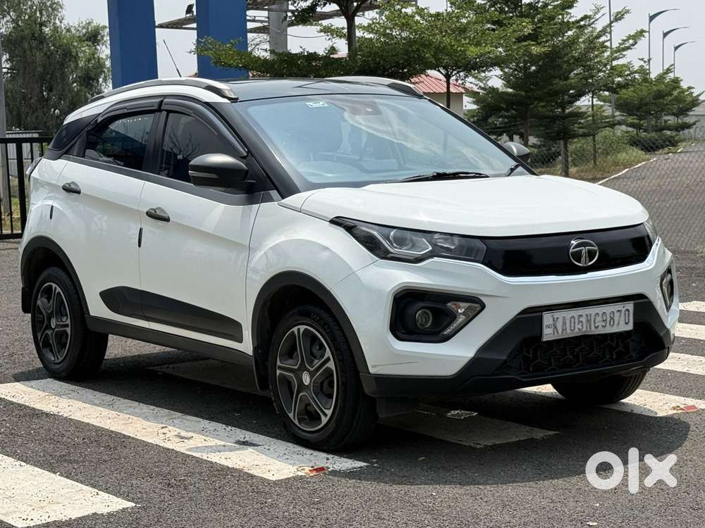Tata Nexon 1.2 Revotron Xma Amt (s), 2021, Diesel