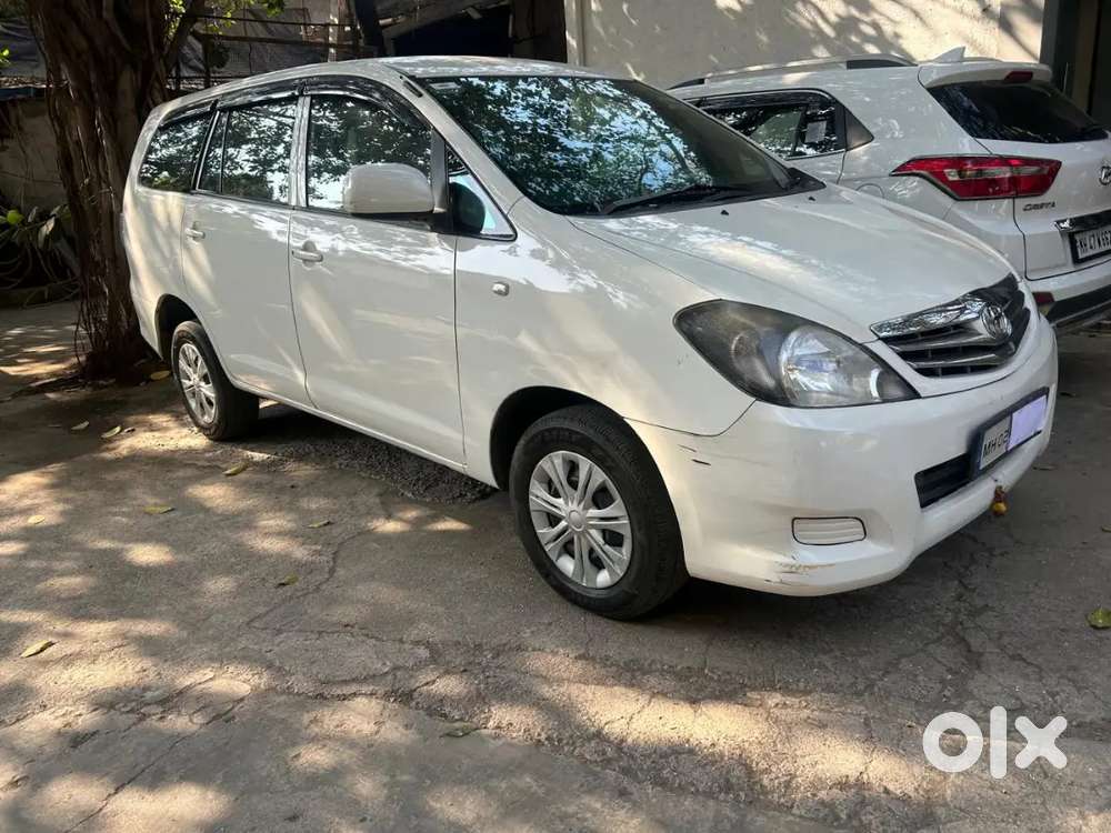 Toyota Innova 2.5 G Available For Sale