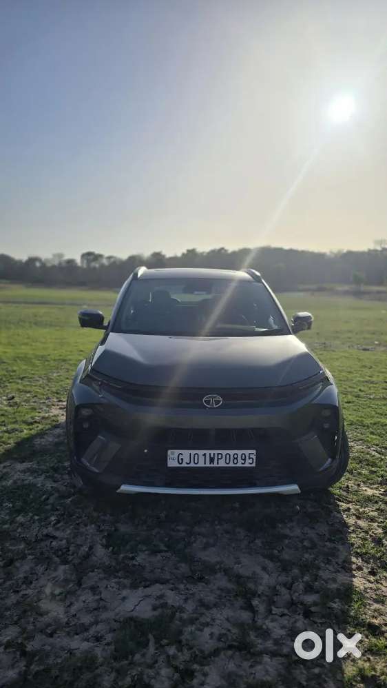Showroom Condition Tata Nexon Creative Plus S