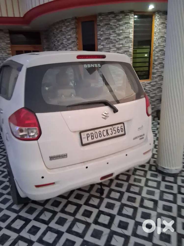 Maruti Suzuki Ertiga 2013 Diesel 80000 Km Driven