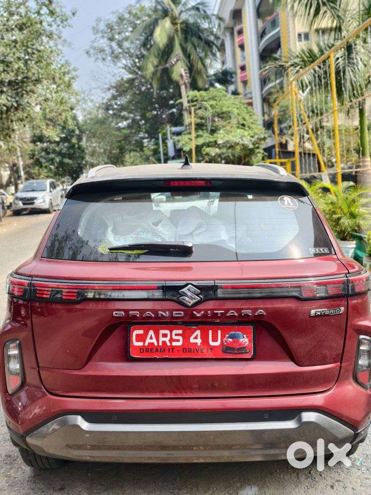Maruti Suzuki Grand Vitara 1.5 Alpha Plus Dual Tone Intelligent Hybr..