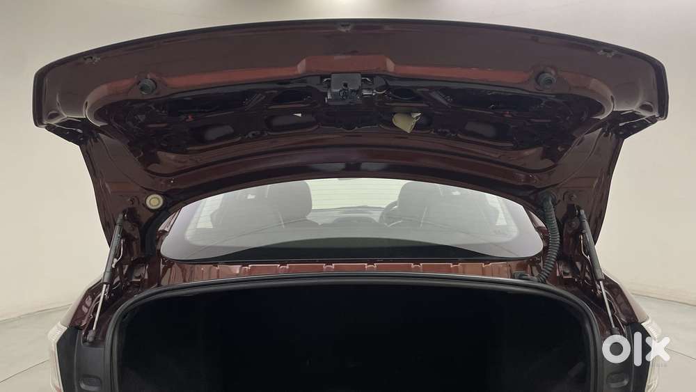 Tata Tigor Xza Plus, 2022, Petrol