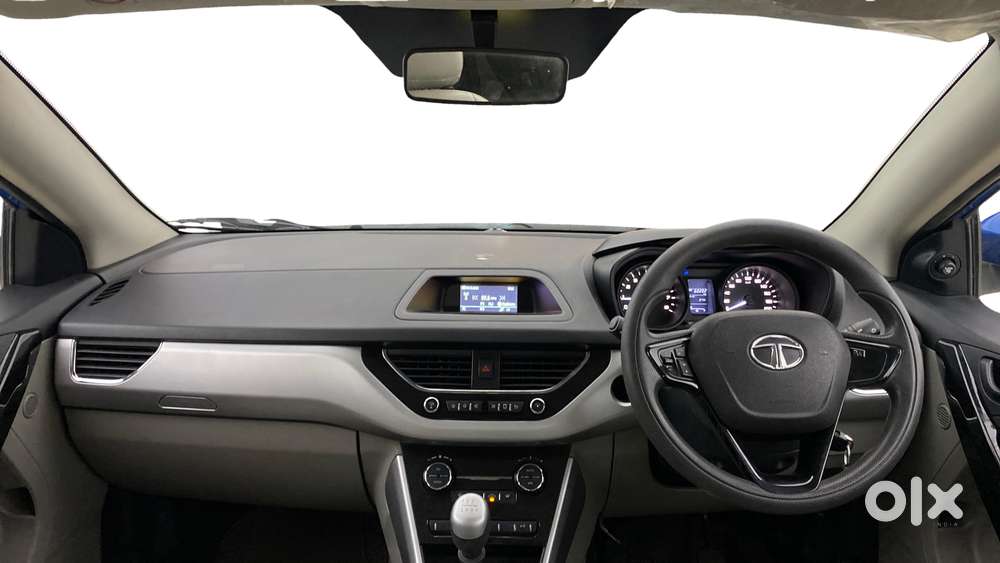 Tata Nexon 1.2 Revotron Xt, 2018, Petrol