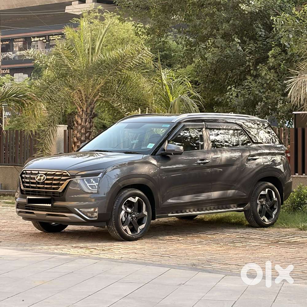 Hyundai Alcazar Platinum (o) 7 Str 1.5 Petrol Dct, 2023, Petrol