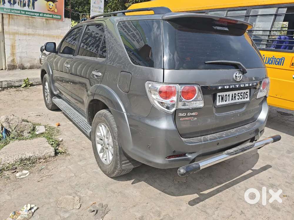 Toyota Fortuner 2012