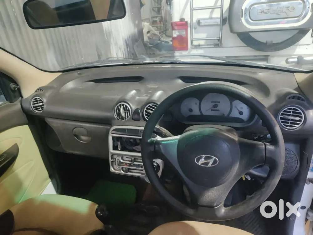 Hyundai Santro Xing Lpg 2011 Button Tyr