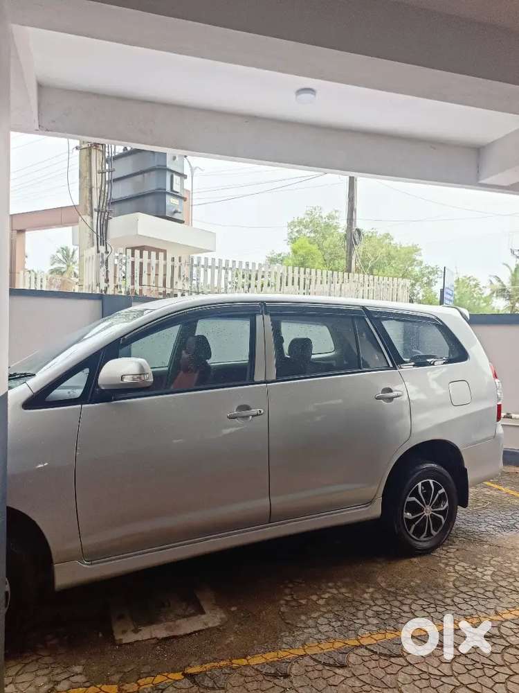 Toyota Innova 2010 Diesel 198000 Km Driven