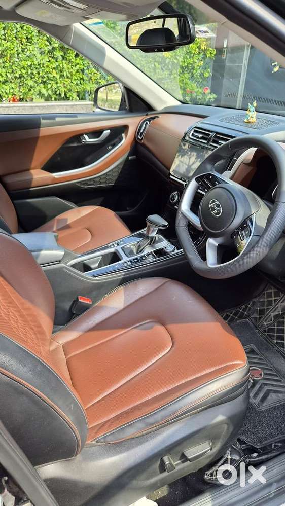 Hyundai Alcazar 2023 Diesel Well Maintained