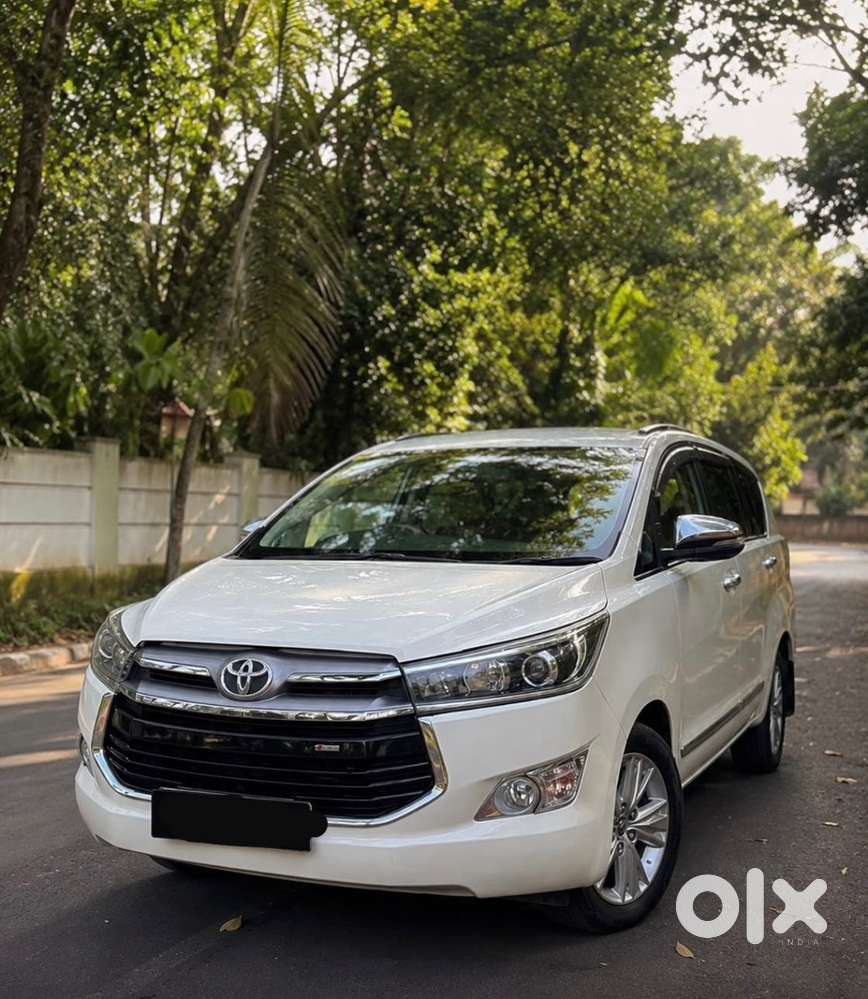 Toyota Innova Crysta 2019