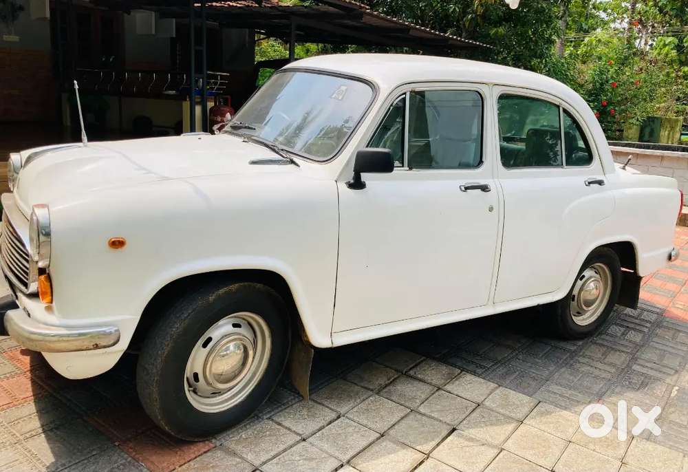 Ambassador 2004 Classic Nova