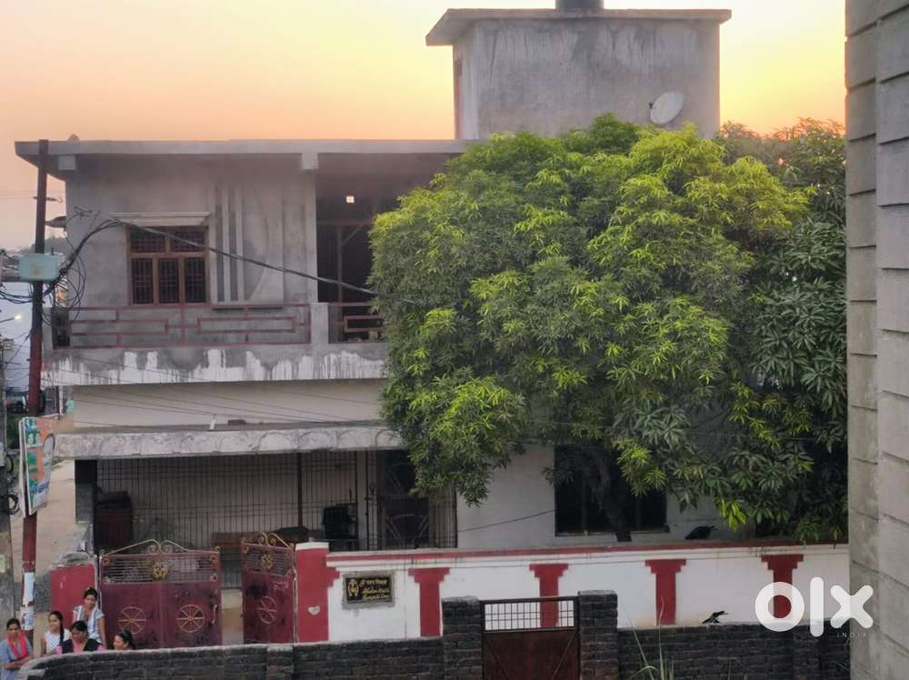 Independent Spacious  2bhk Semi-Furnished House for Rent