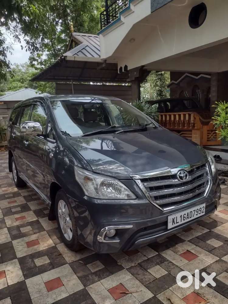 Toyota Innova 2.5 Gx Diesel Manual 2015 | 7 Seater