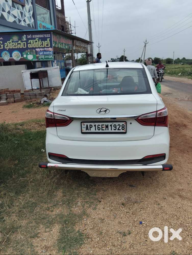 Hyundai Xcent 2018