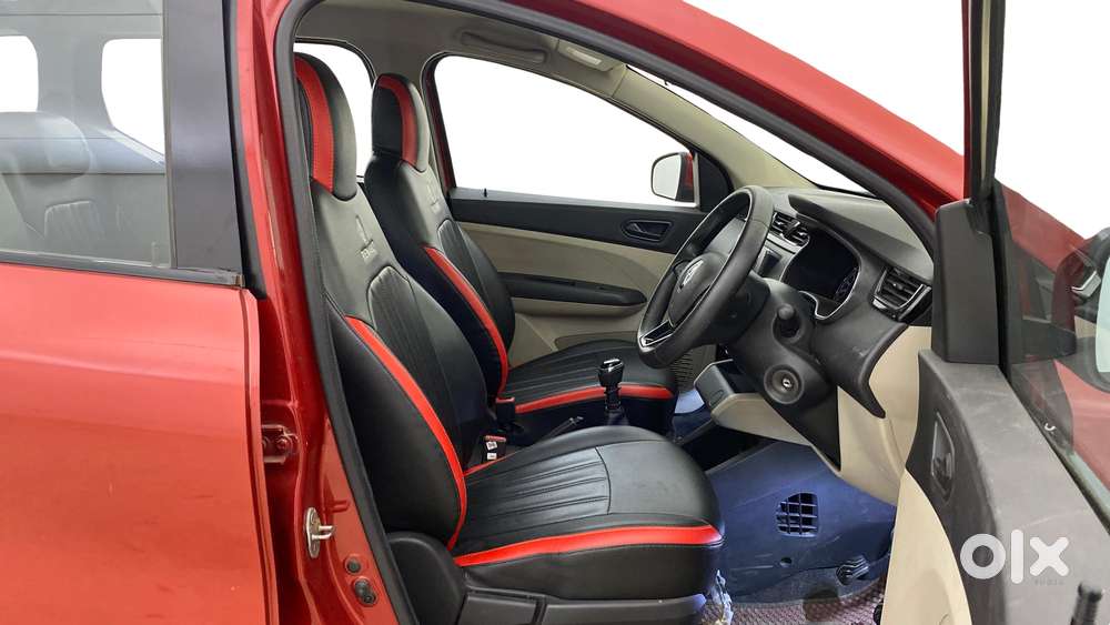 Renault Triber Rxt, 2019, Petrol