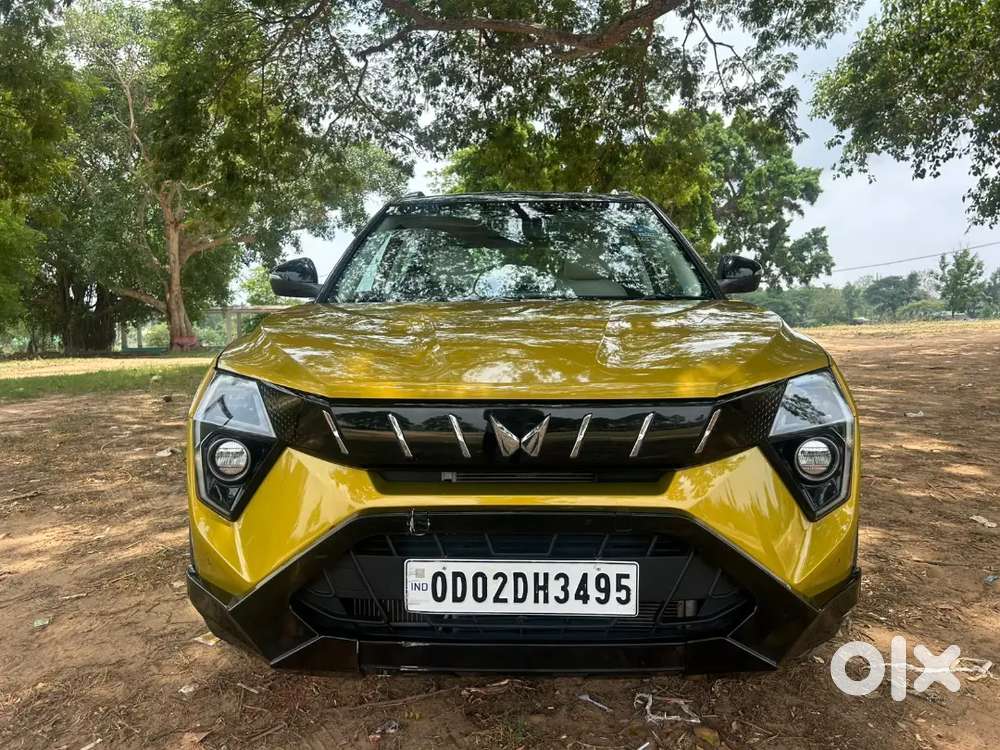 Mahindra Xuv 3xo 2025