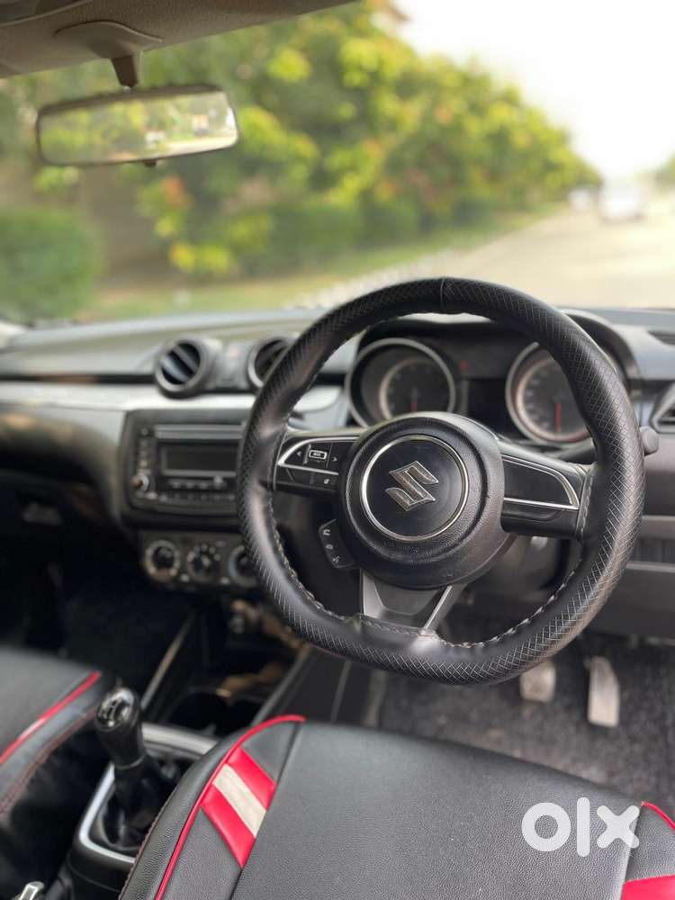 Maruti Suzuki Swift Vxi, 2020, Petrol