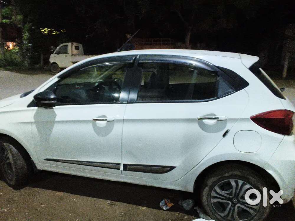 Tata Tiago Xt Icng 2022