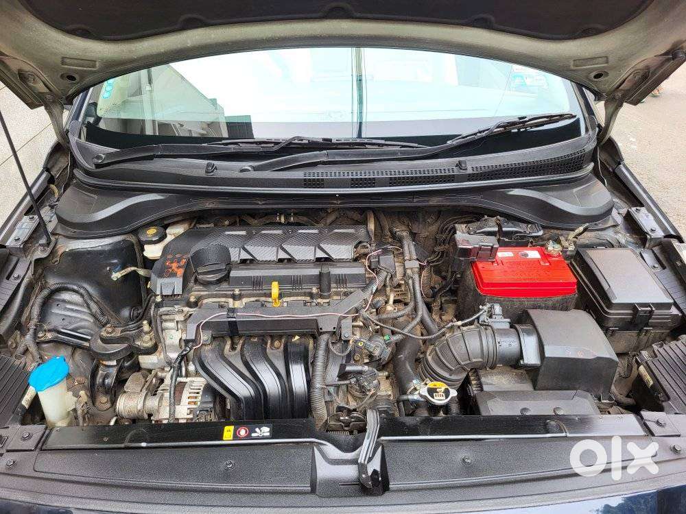 Hyundai Verna Sx 1.5 Petrol Ivt, 2023, Petrol