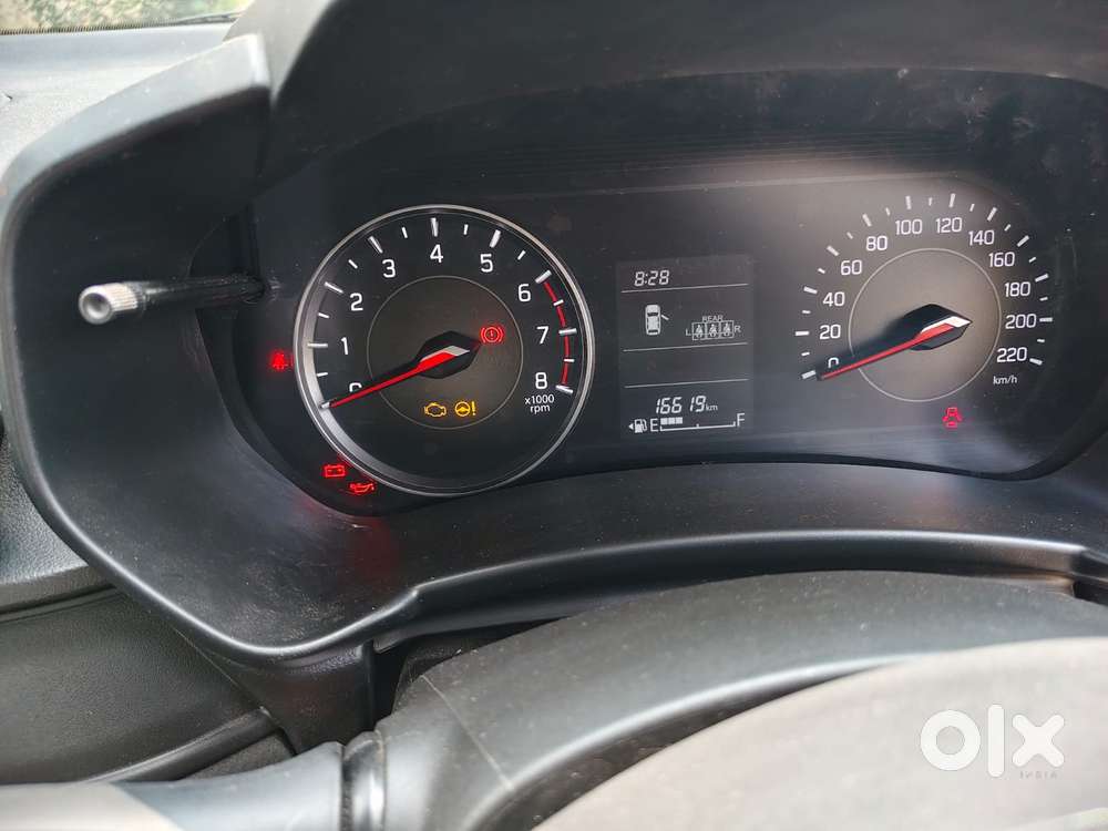 Maruti Suzuki Swift Lxi Option, 2024, Petrol