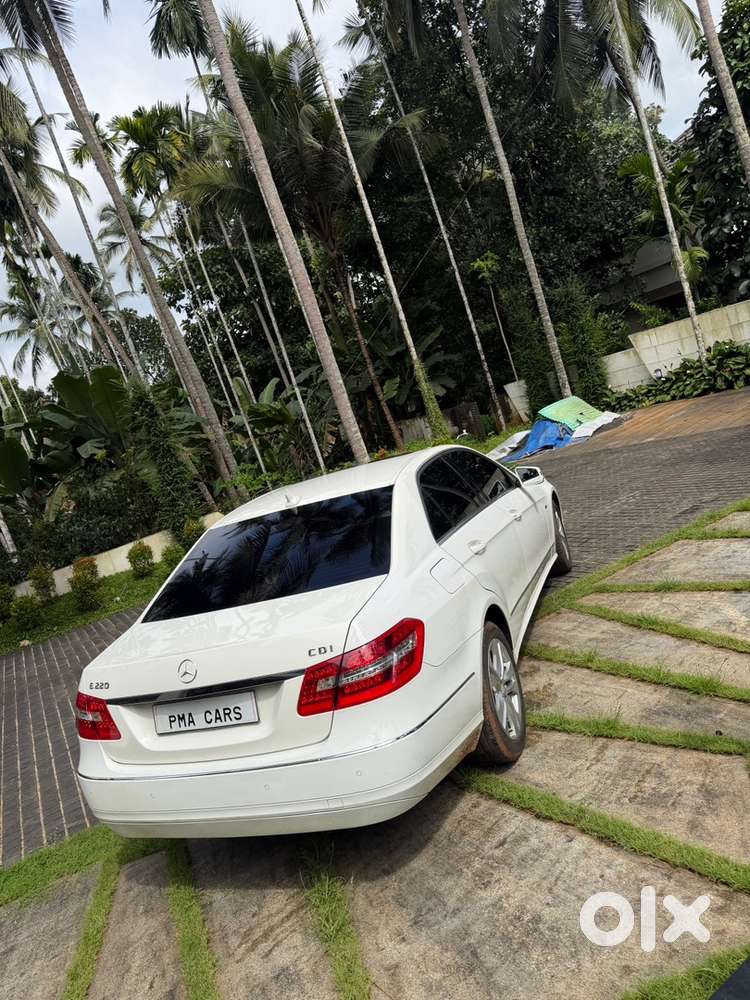 Mercedes-benz E-class 2012