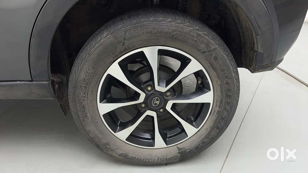 Tata Nexon 1.2 Revotron Xz Plus, 2021, Petrol