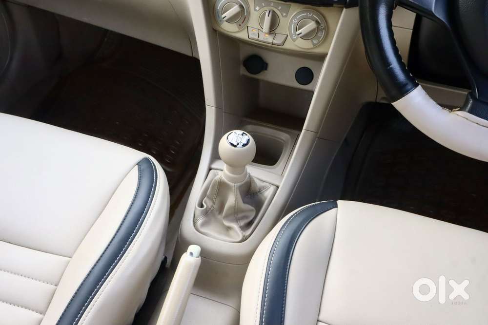 Maruti Suzuki Swift Dzire 1.3 Vxi, 2015, Petrol