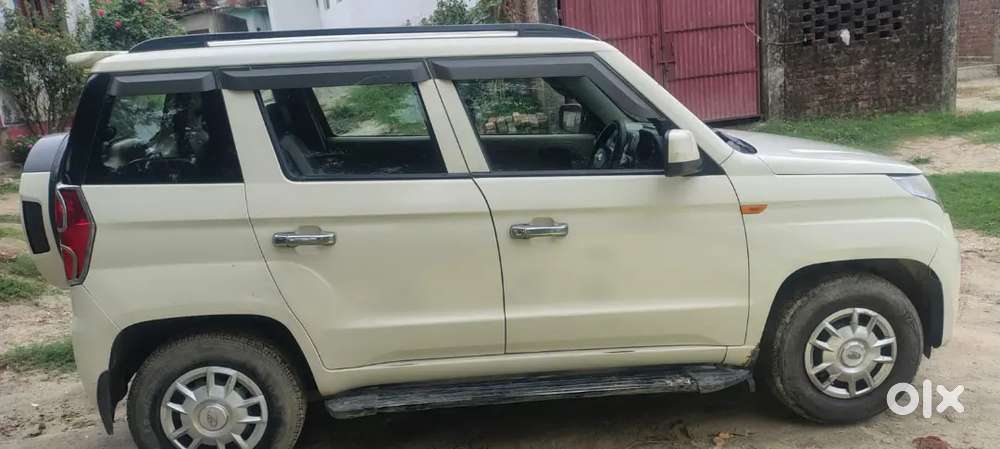 Mahindra Tuv 300 2018 Variant