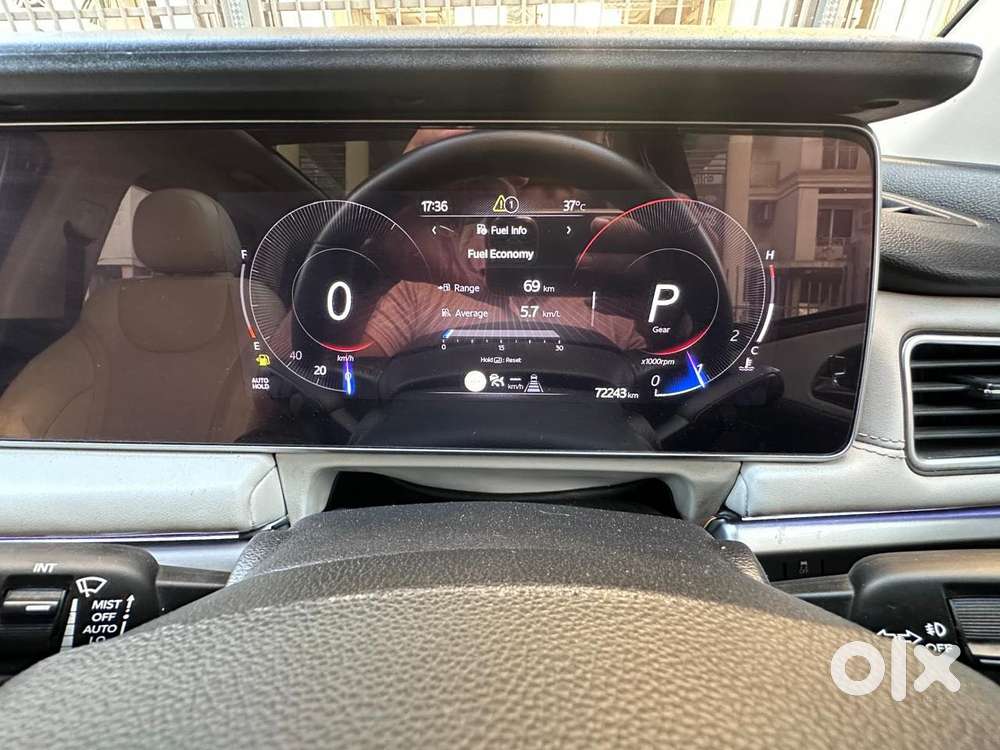 Mahindra Xuv700 2.2 Ax 7 Diesel At Luxury Pack Str, 2023, Diesel