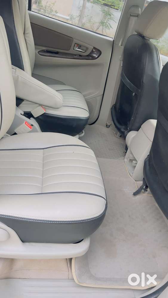Toyota Innova 2.5 V 7 Str, 2013, Diesel