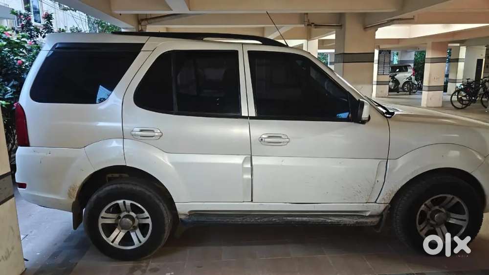 Tata Safari Storme Ex 2015