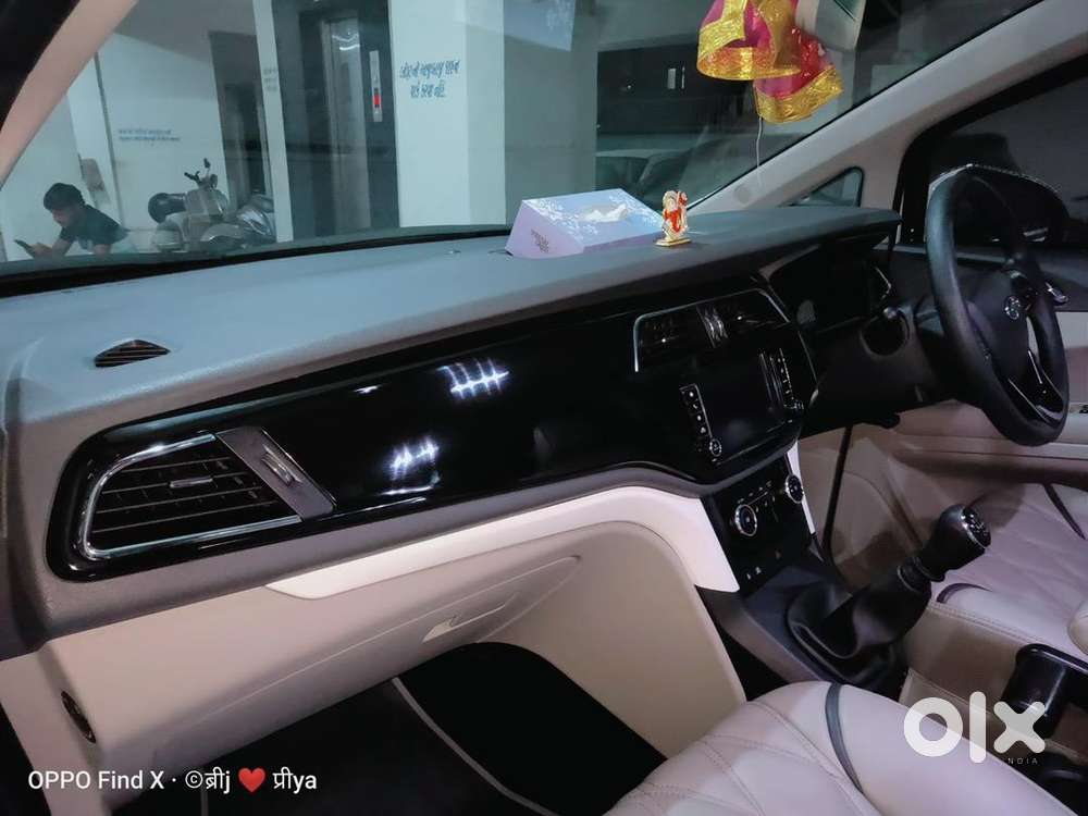Mahindra Marazzo M6 (2018) – First Owner  Excellent Condition